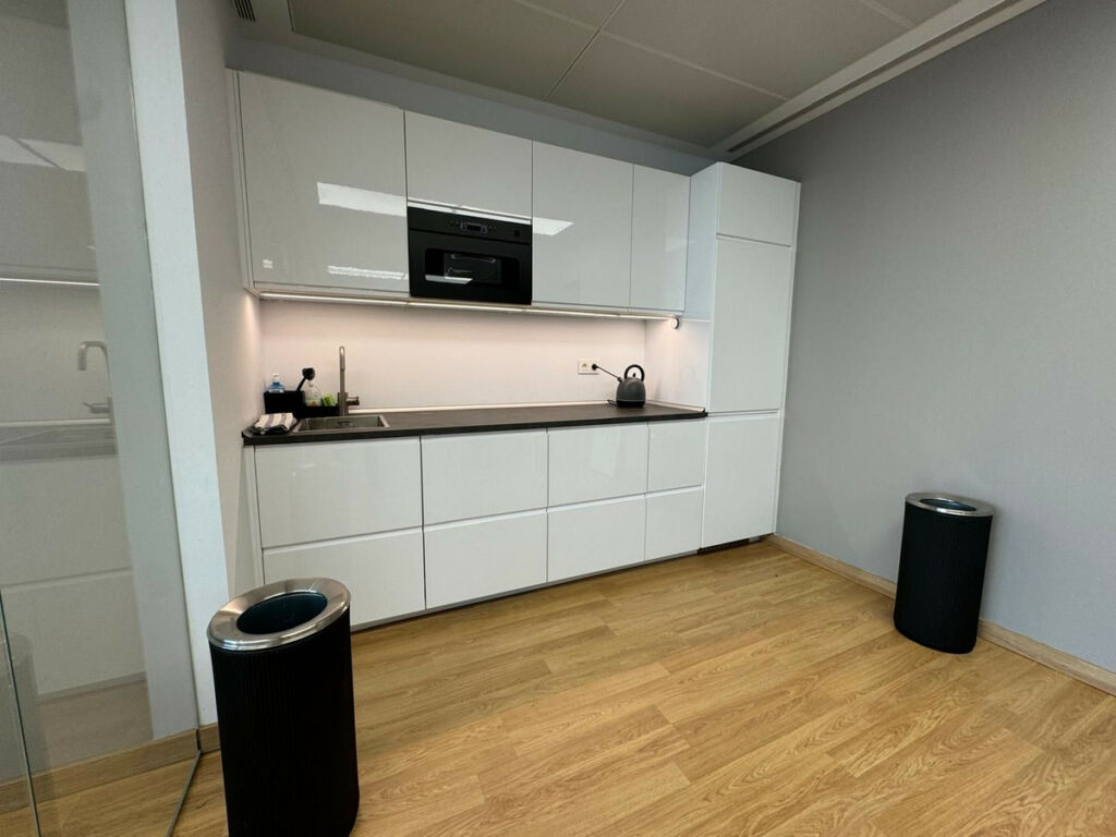 Office Marbella Málaga - imagen 6