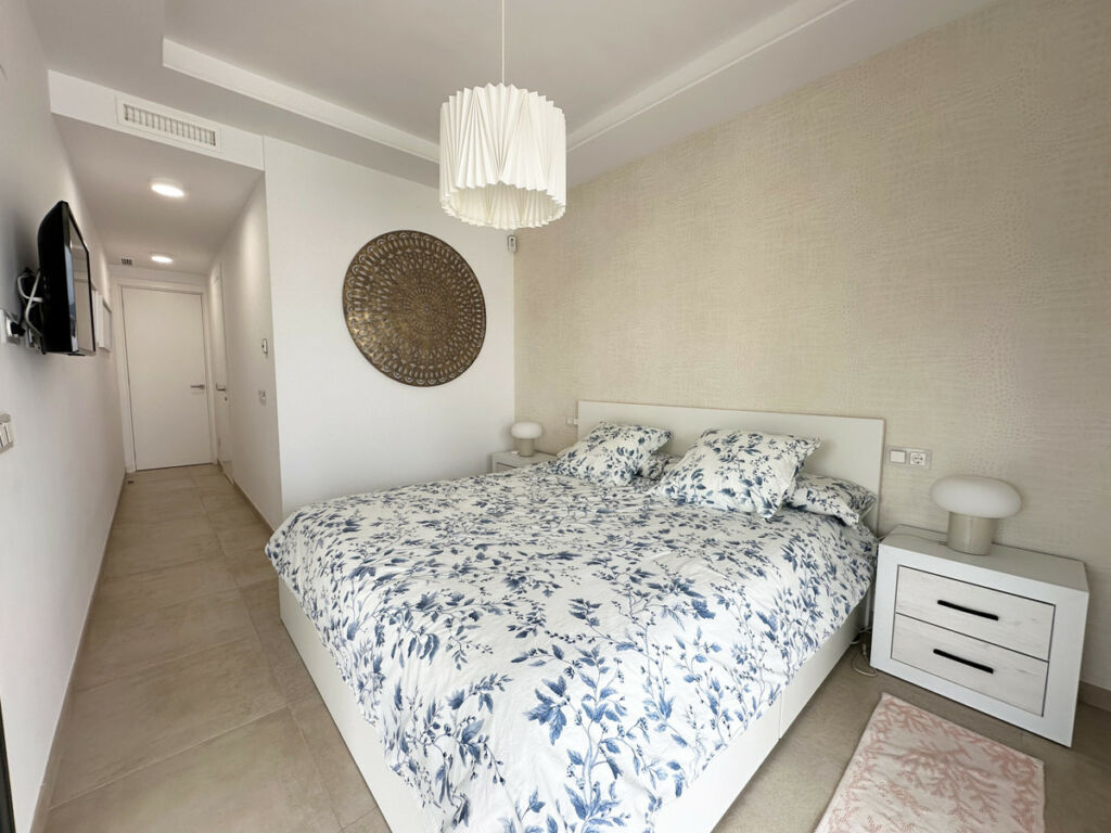 Middle Floor Apartment Estepona Málaga - Bild 12