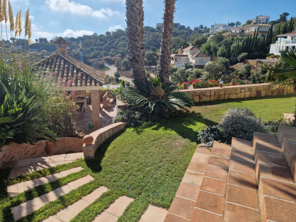 Detached Villa La Mairena Málaga - imagen 15