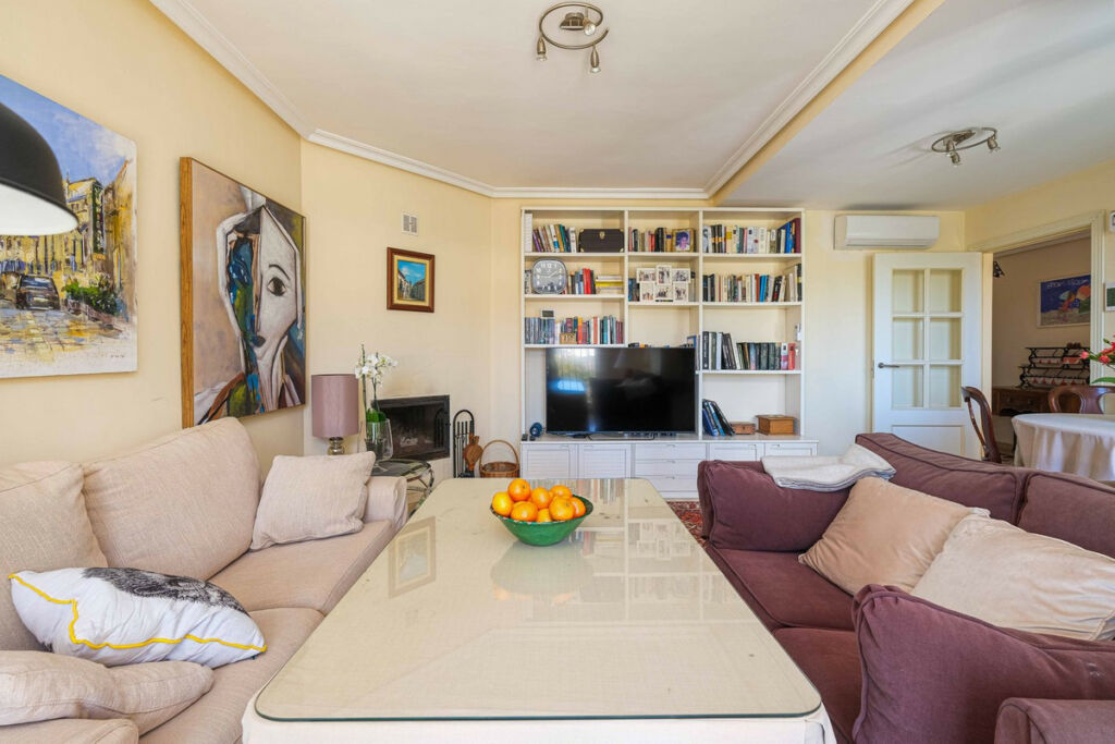 Semi-Detached House Riviera del Sol Málaga - Bild 17
