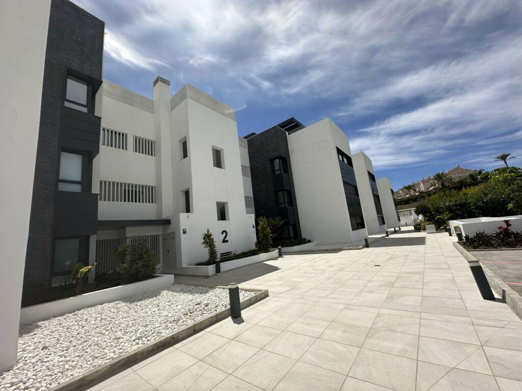 Middle Floor Apartment Estepona Málaga - Bild 29