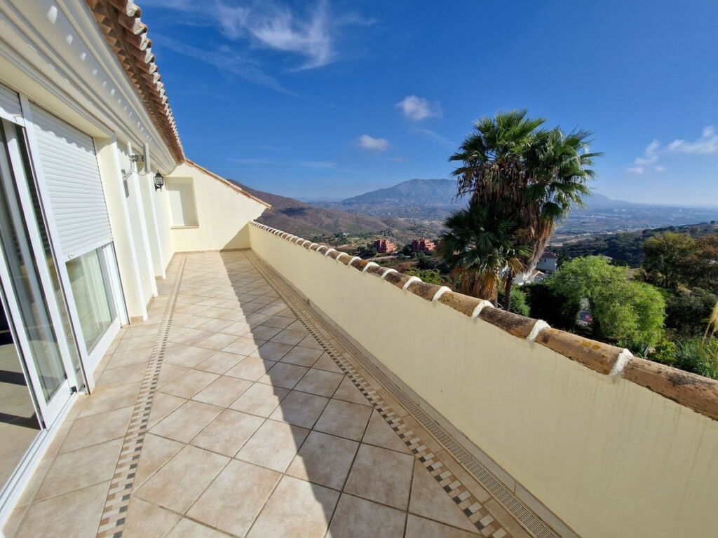 Detached Villa La Mairena Málaga - imagen 39