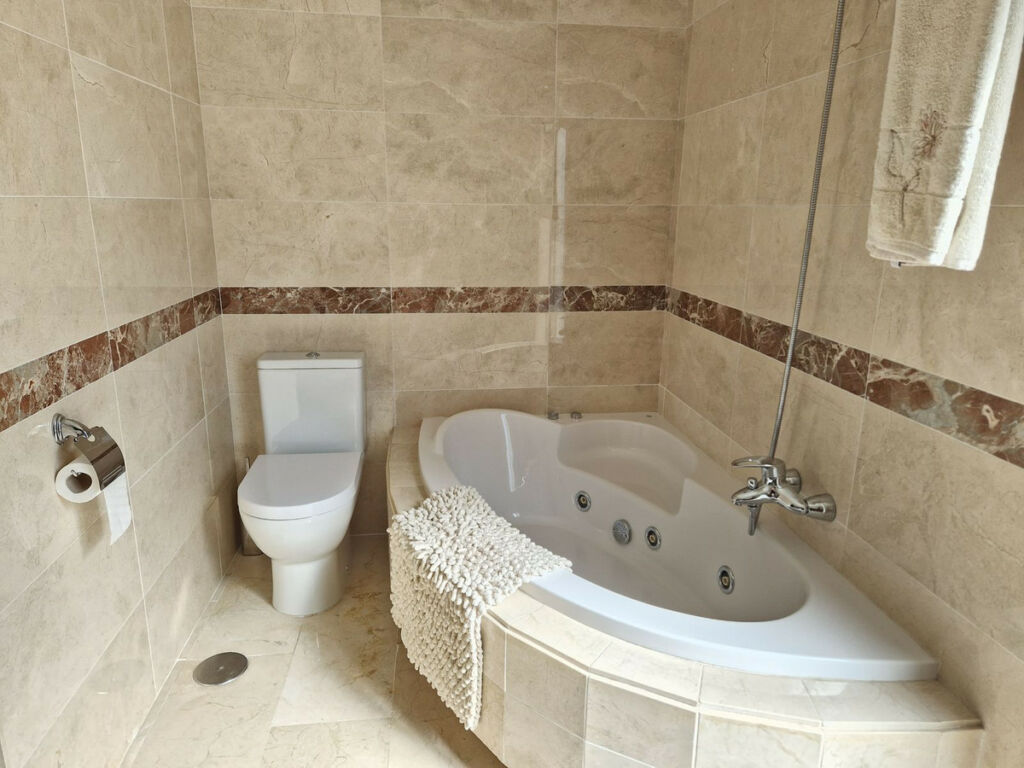 Detached Villa La Mairena Málaga - imagen 40