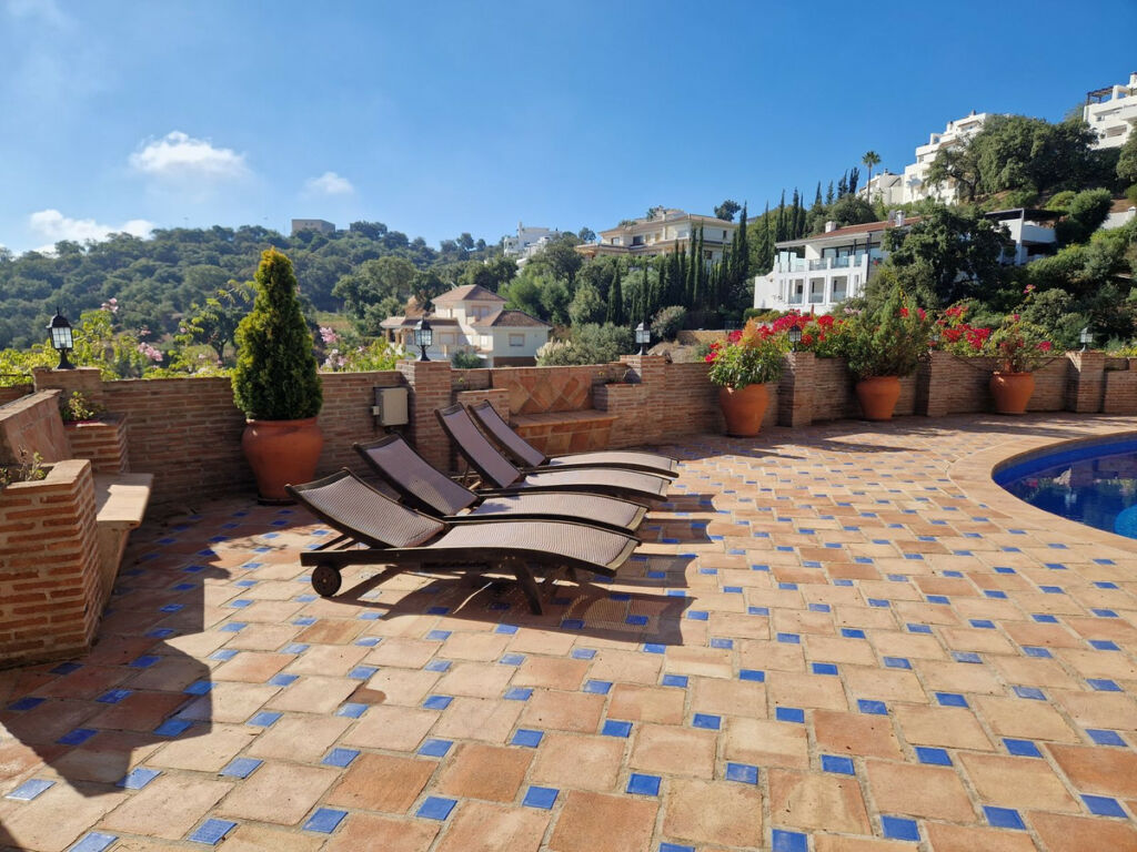 Detached Villa La Mairena Málaga - imagen 8
