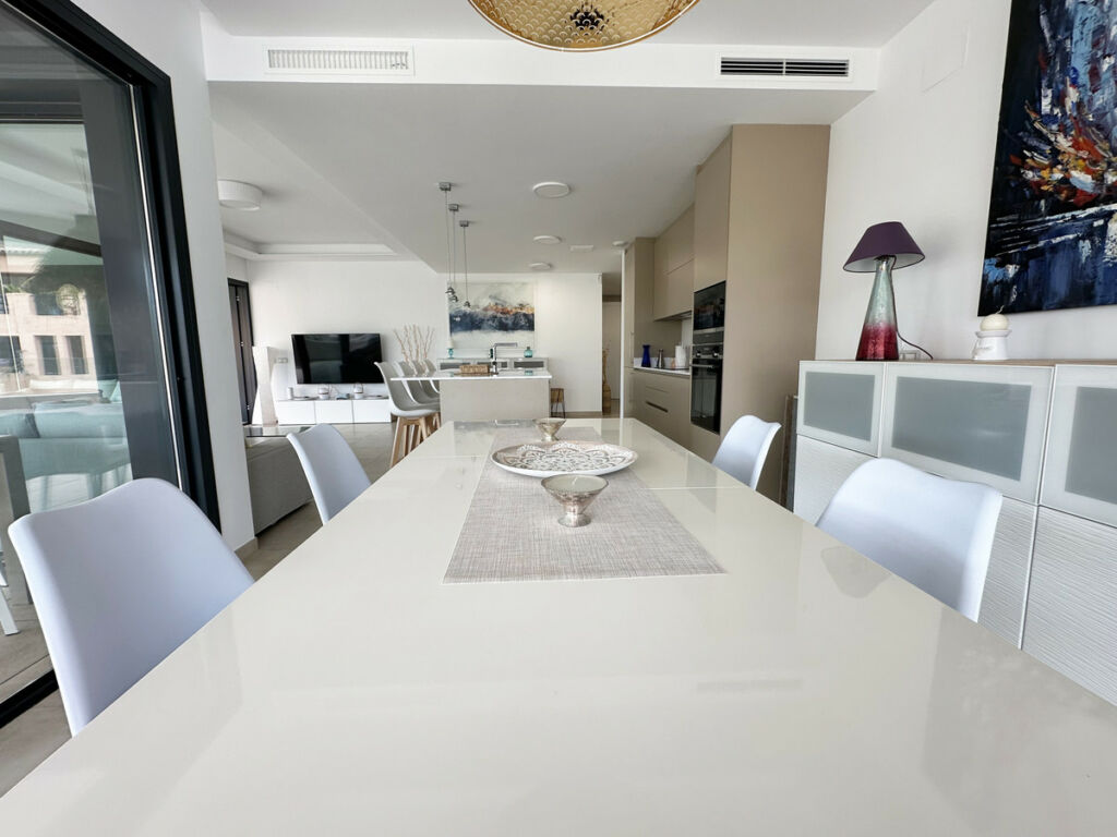 Middle Floor Apartment Estepona Málaga - Bild 7