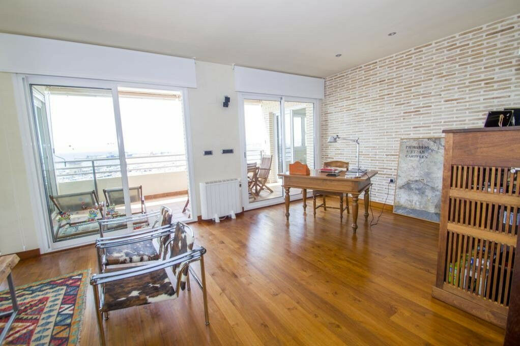 Middle Floor Apartment Torrevieja Alicante - imagen 2