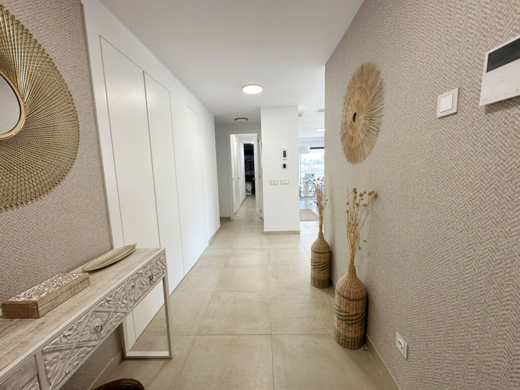 Middle Floor Apartment Estepona Málaga - Bild 23