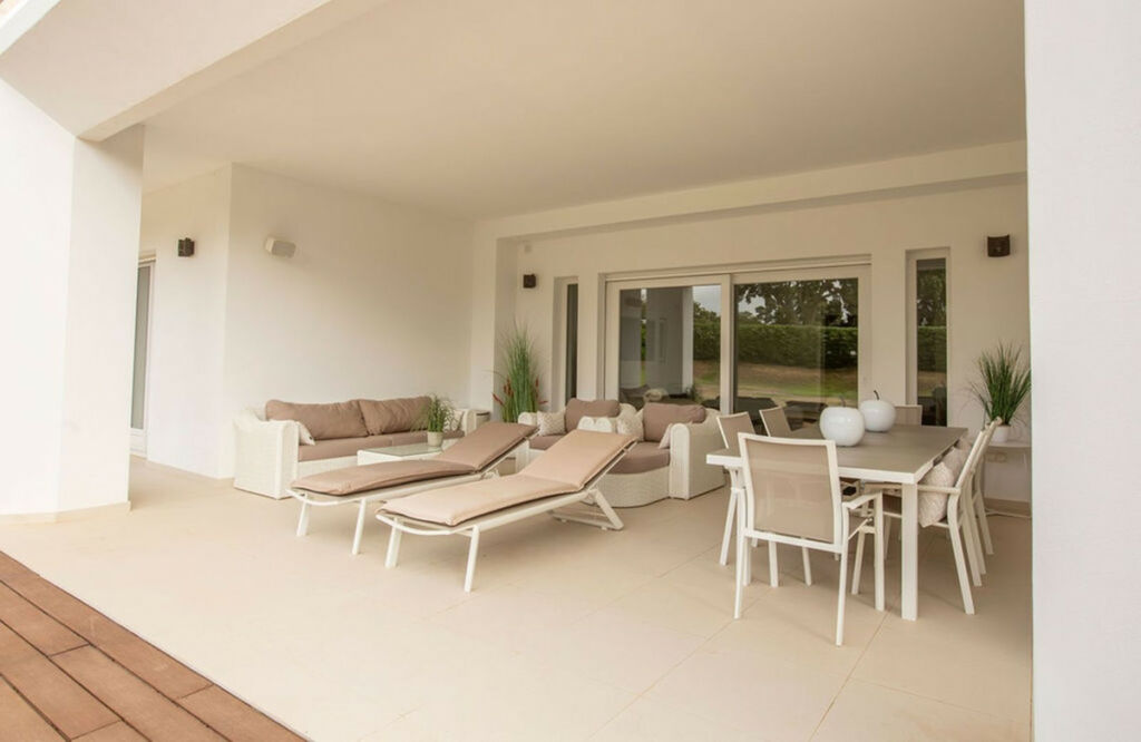Detached Villa San Roque Club Cádiz - zdjęcie 27