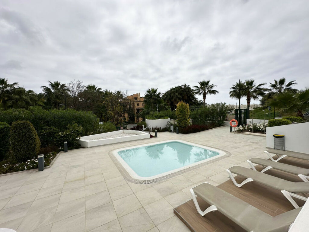 Middle Floor Apartment Estepona Málaga - Bild 28
