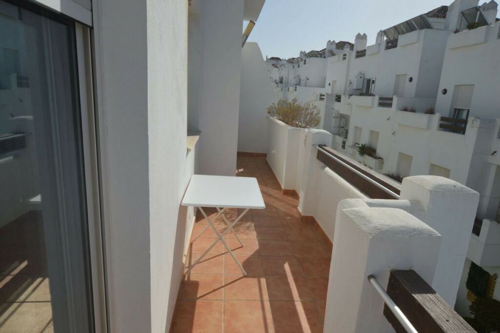 Middle Floor Apartment Estepona Málaga - Bild 4