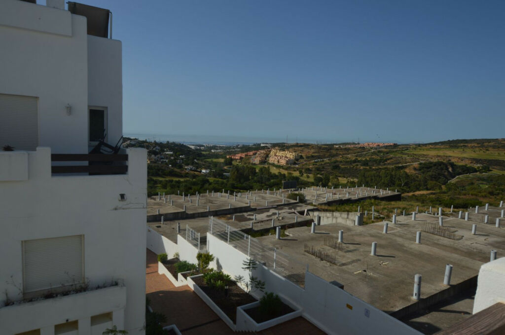 Middle Floor Apartment Estepona Málaga - Bild 5