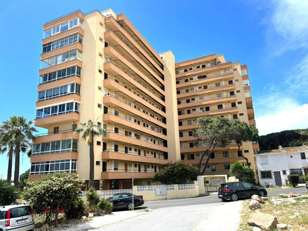 Middle Floor Apartment Calypso Málaga - imagen 9