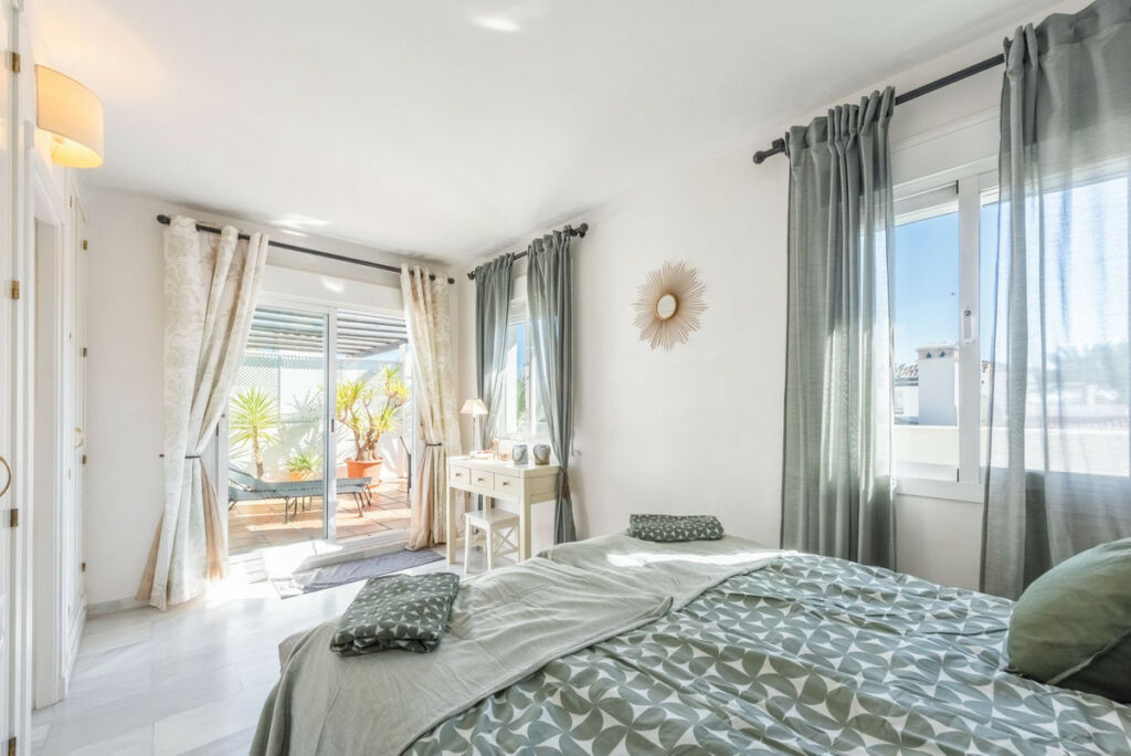 Penthouse Nueva Andalucía Málaga - imagen 14