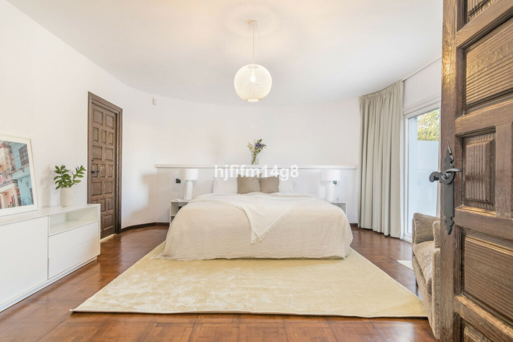 Detached Villa San Pedro de Alcántara Málaga - imagen 15