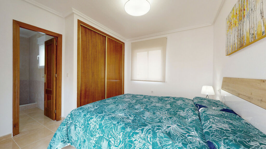 Semi-Detached House San Miguel de Salinas Alicante - image 16