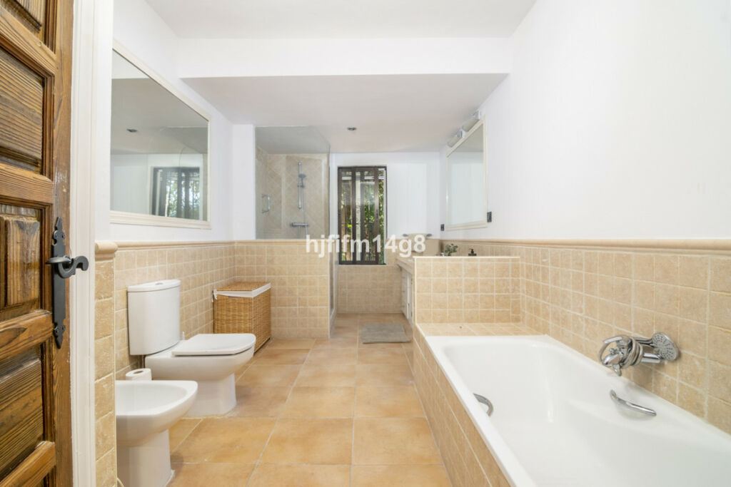 Detached Villa San Pedro de Alcántara Málaga - imagen 18