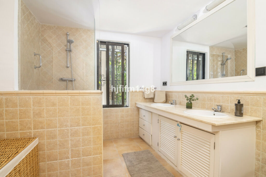 Detached Villa San Pedro de Alcántara Málaga - imagen 19