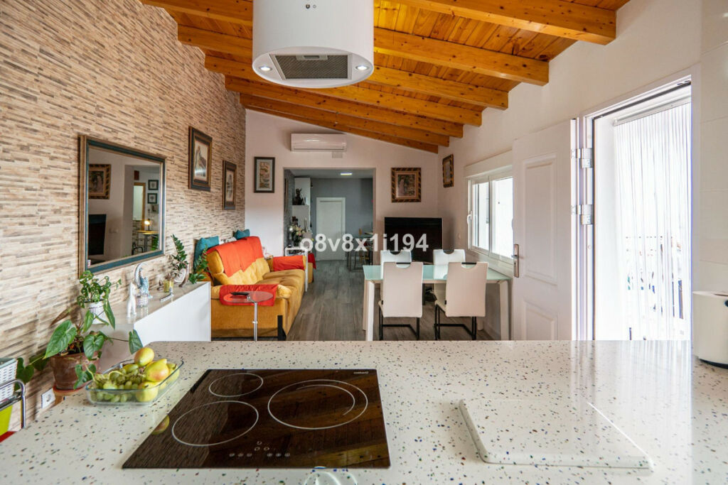 Detached Villa Macharaviaya Málaga - imagen 19
