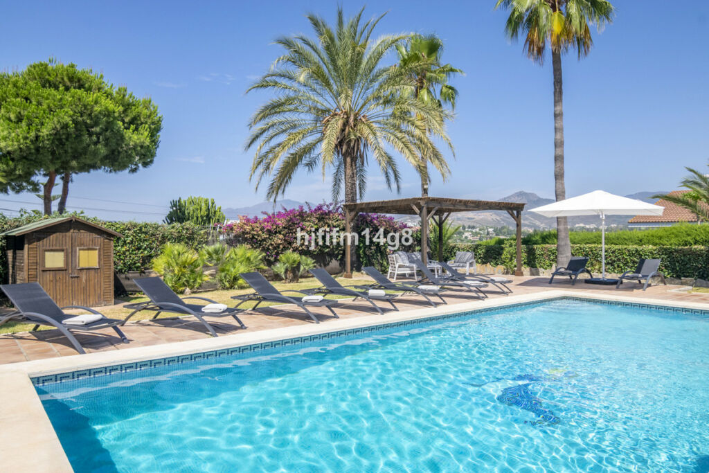 Detached Villa San Pedro de Alcántara Málaga - imagen 2