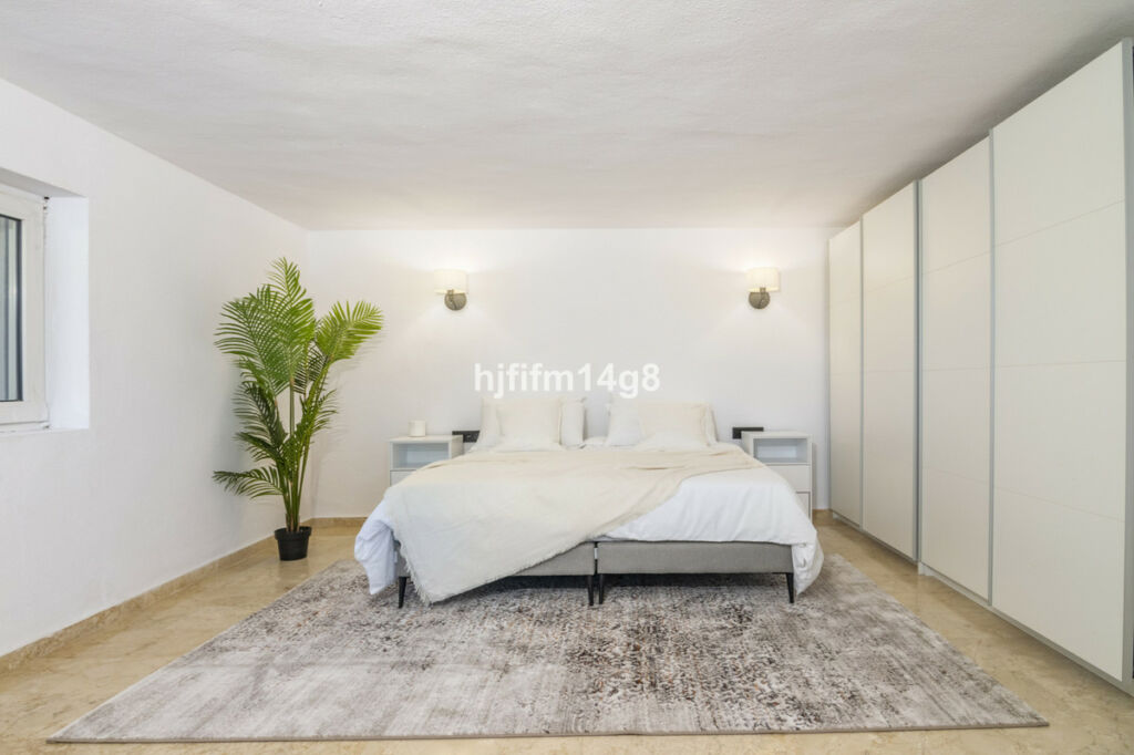 Detached Villa San Pedro de Alcántara Málaga - imagen 24