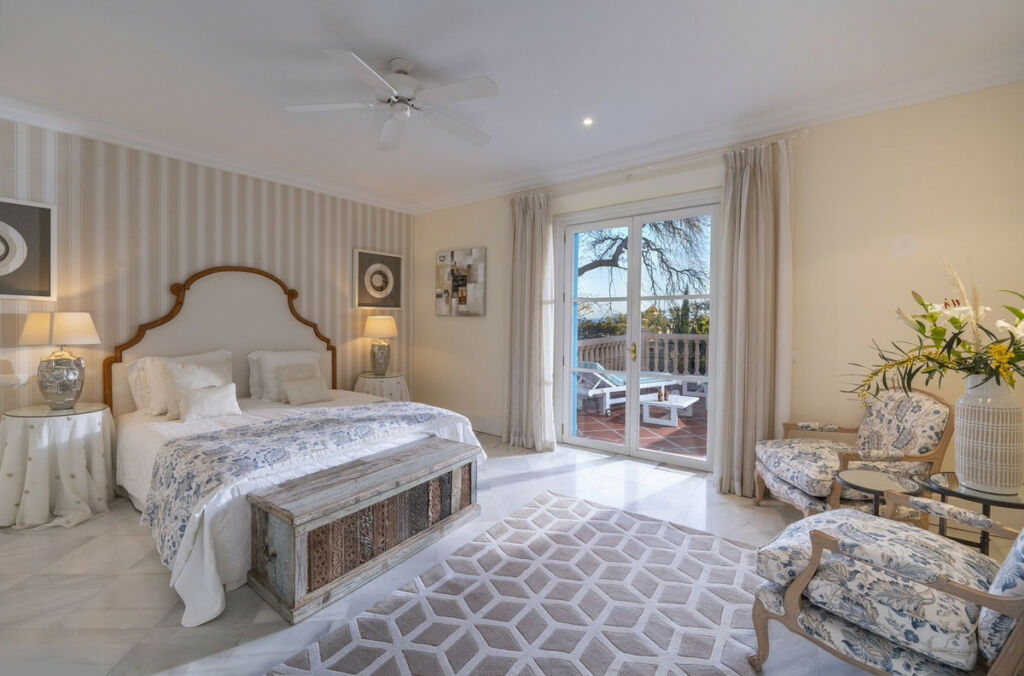 Detached Villa San Roque Club Cádiz - zdjęcie 25