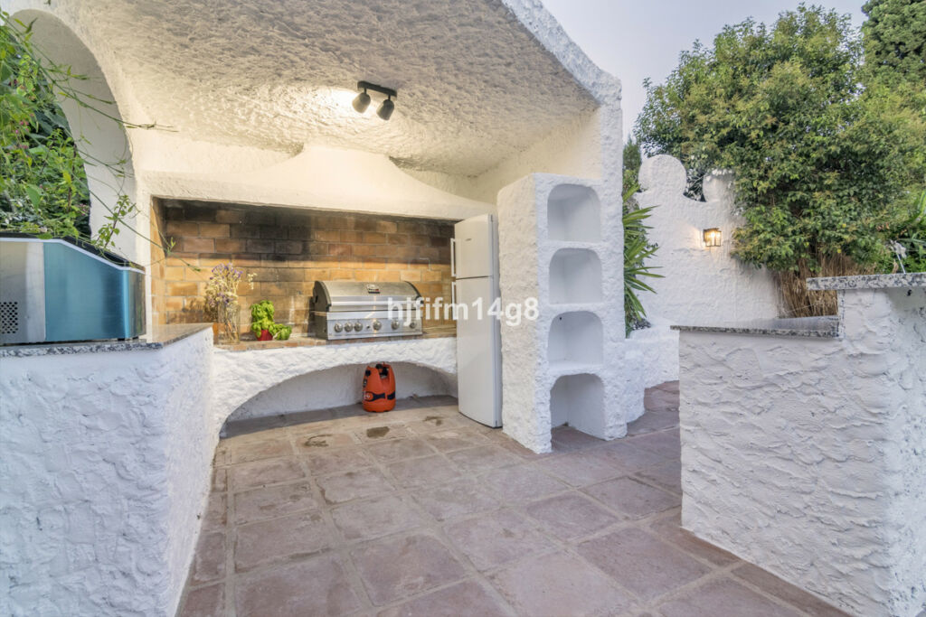 Detached Villa San Pedro de Alcántara Málaga - imagen 29