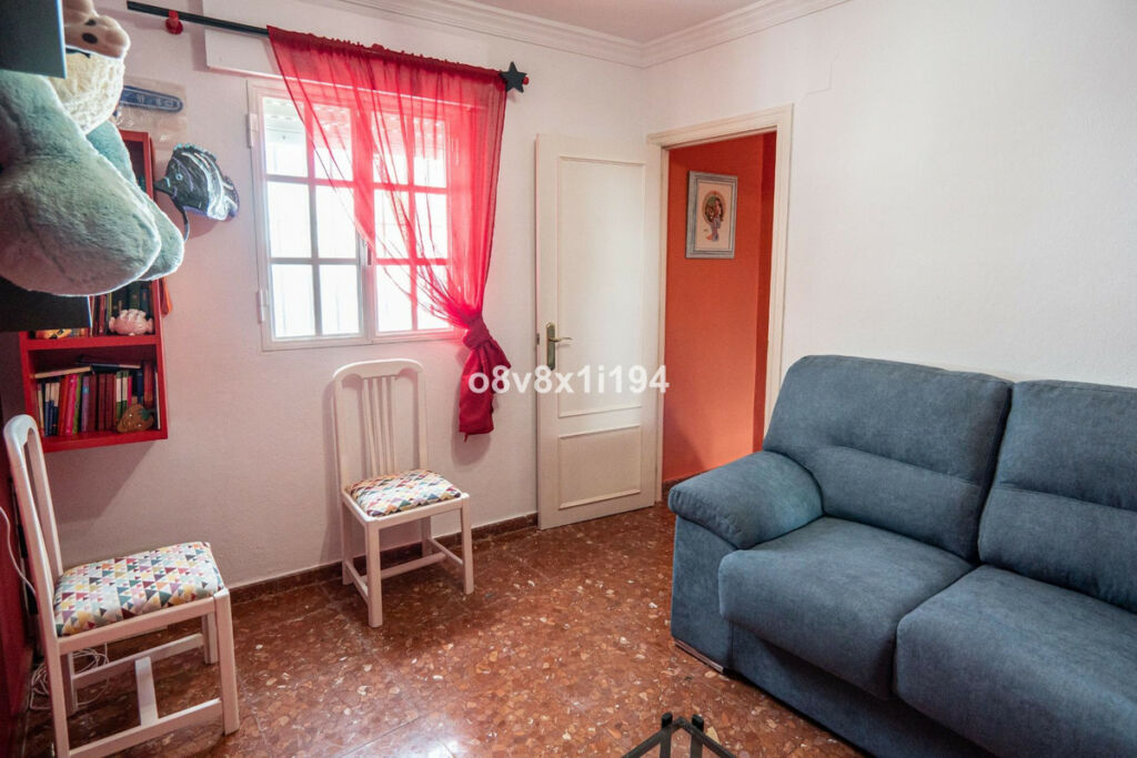 Detached Villa Macharaviaya Málaga - imagen 34