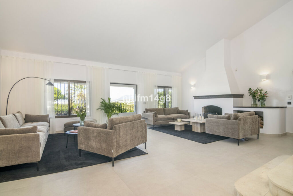 Detached Villa San Pedro de Alcántara Málaga - imagen 4