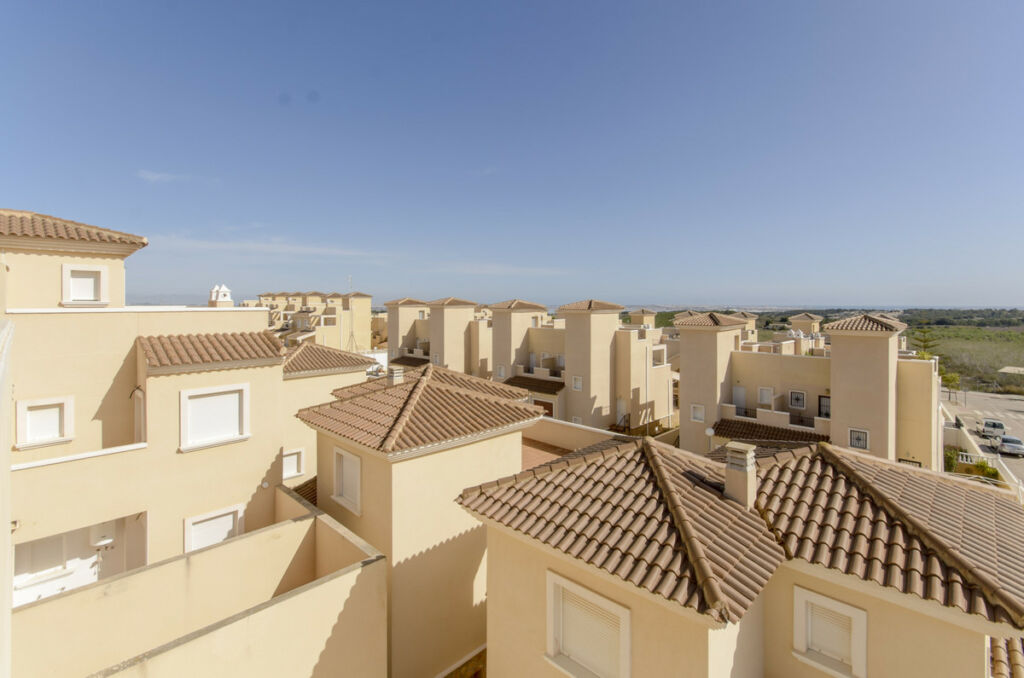 Semi-Detached House San Miguel de Salinas Alicante - image 40