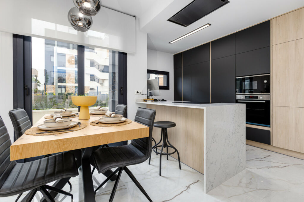 Middle Floor Apartment Los Altos Alicante - image 5