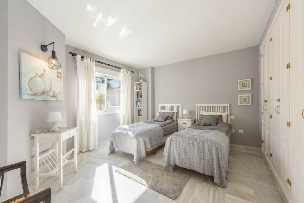 Penthouse Nueva Andalucía Málaga - imagen 8
