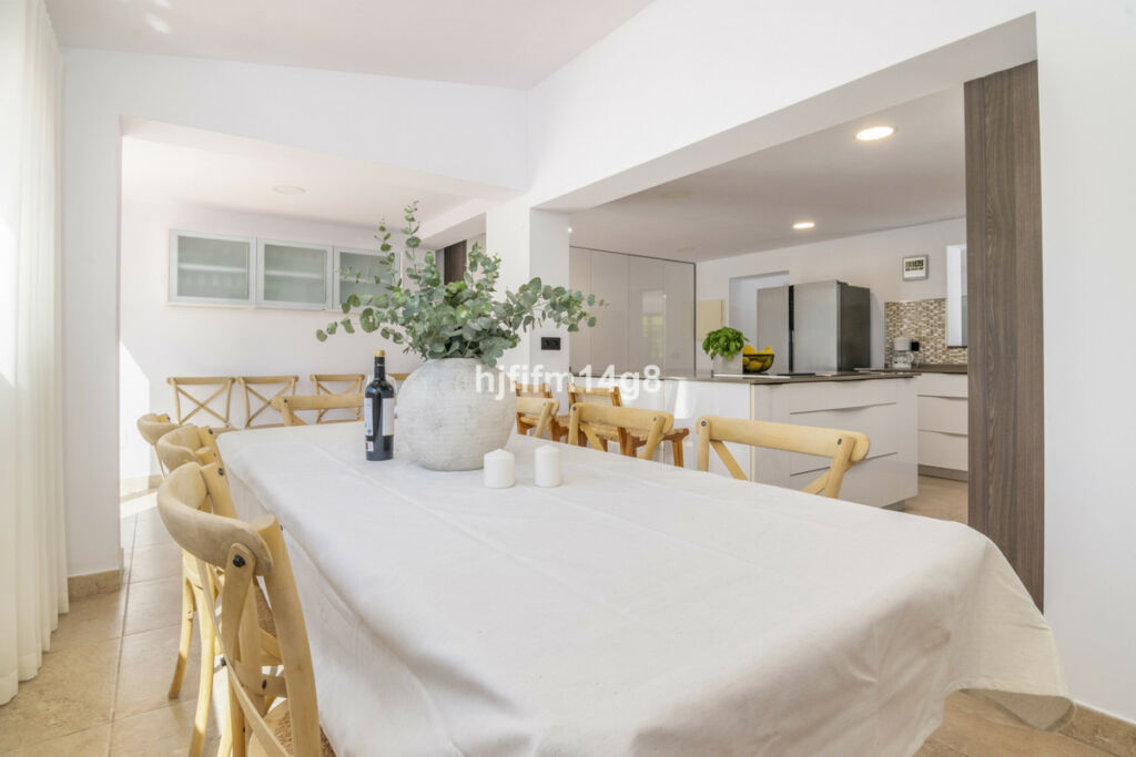 Detached Villa San Pedro de Alcántara Málaga - imagen 9