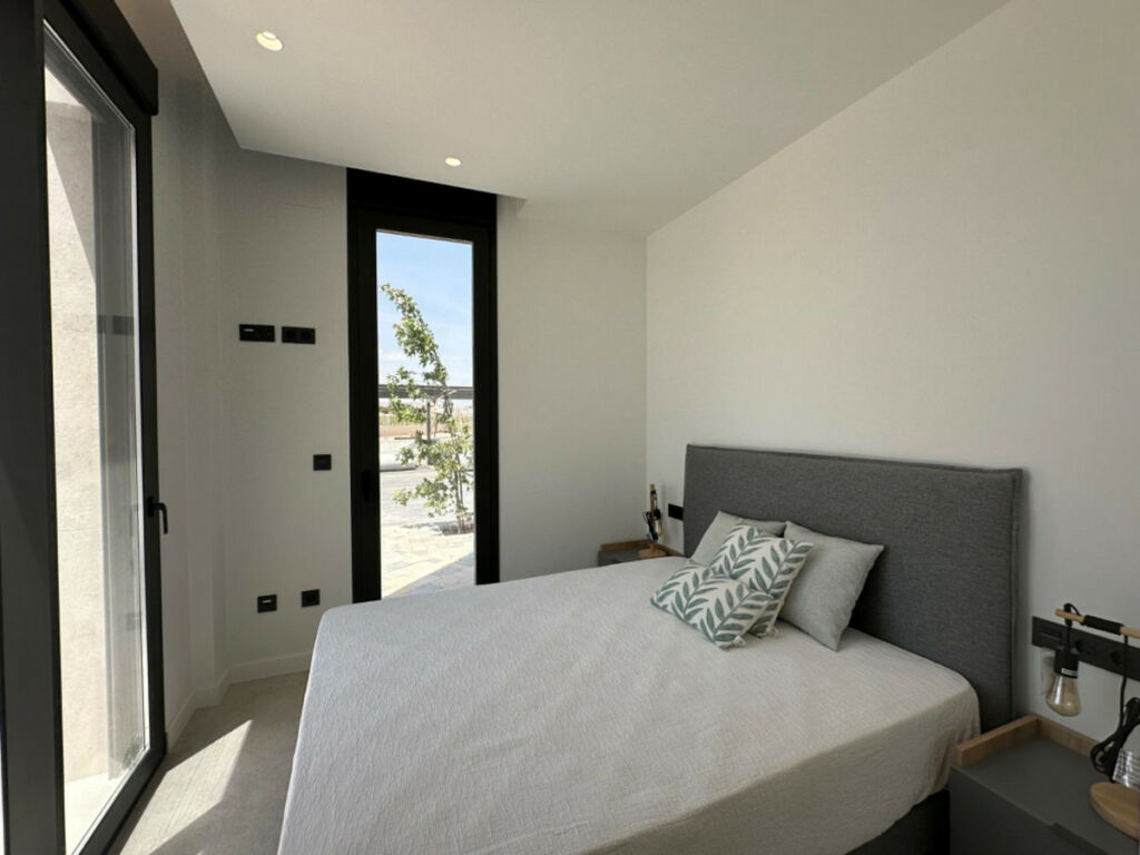 Middle Floor Apartment Los Alcázares Alicante - Bild 9