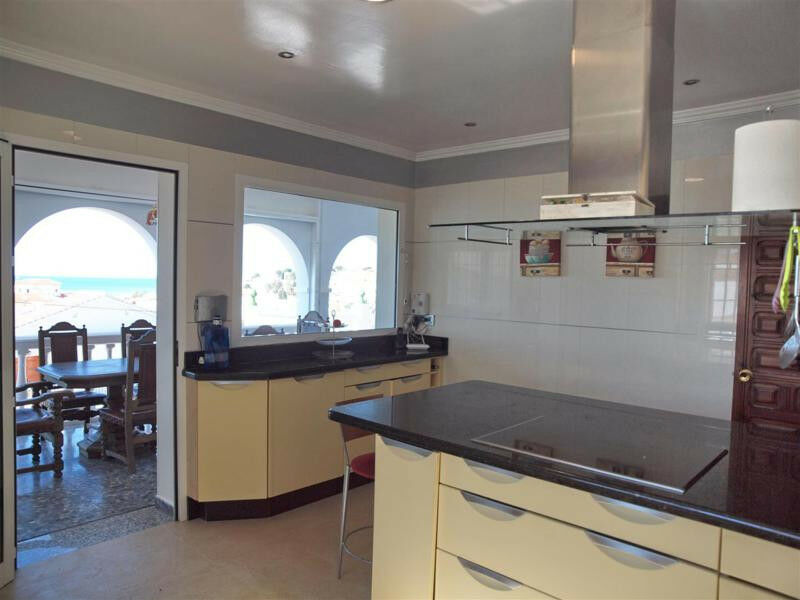 Detached Villa Benajarafe Málaga - imagen 10