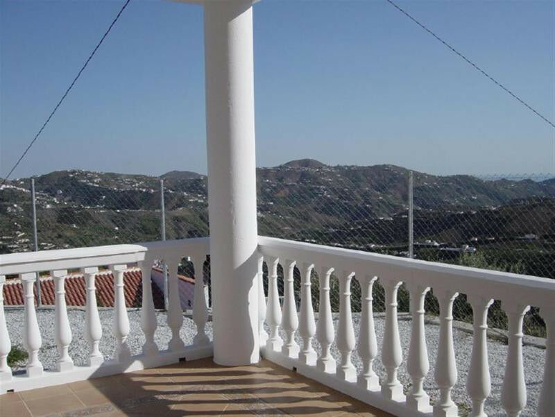 Detached Villa Canillas de Albaida Málaga - imagen 10