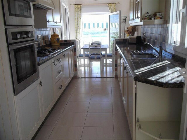 Detached Villa Viñuela Málaga - Bild 10