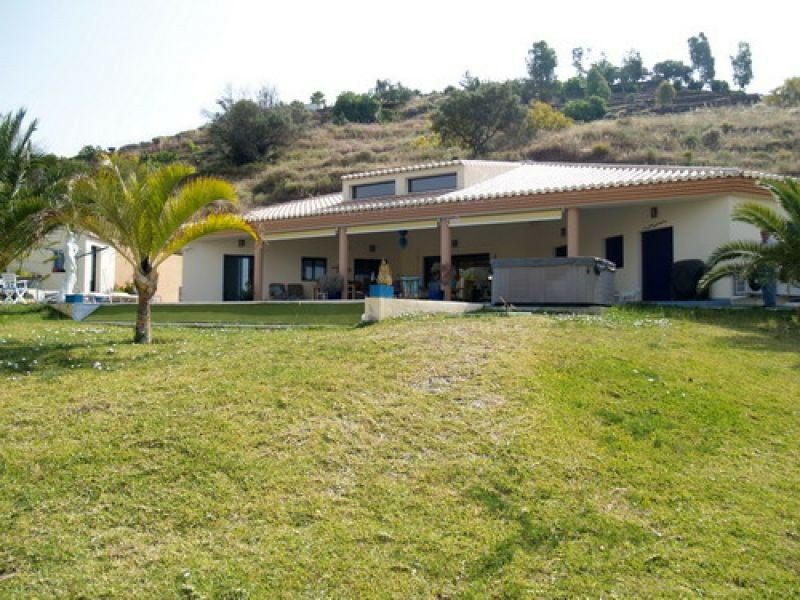 Detached Villa Sayalonga Málaga - Bild 10