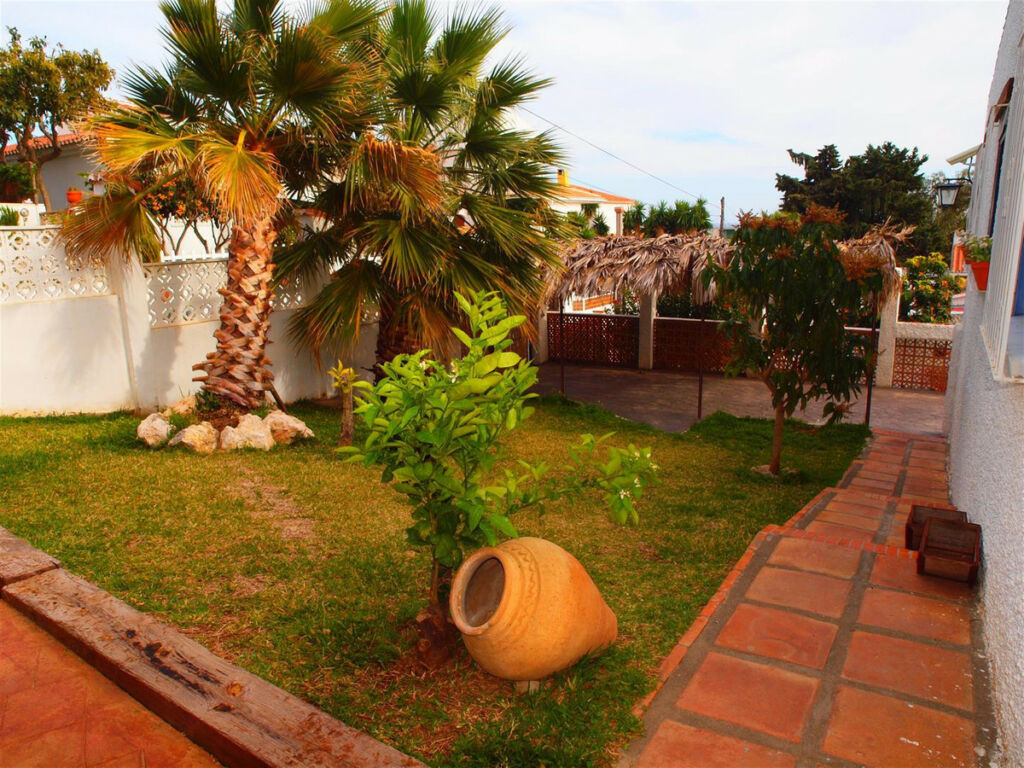 Detached Villa Benajarafe Málaga - Bild 10