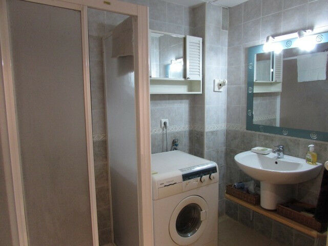 Ground Floor Apartment Benajarafe Málaga - imagen 11