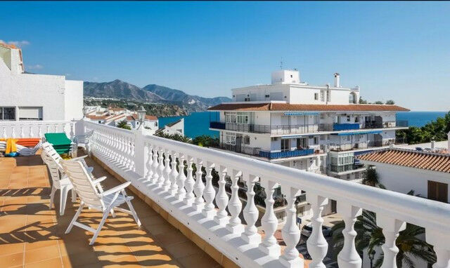 Middle Floor Apartment Nerja Málaga - imagen 11