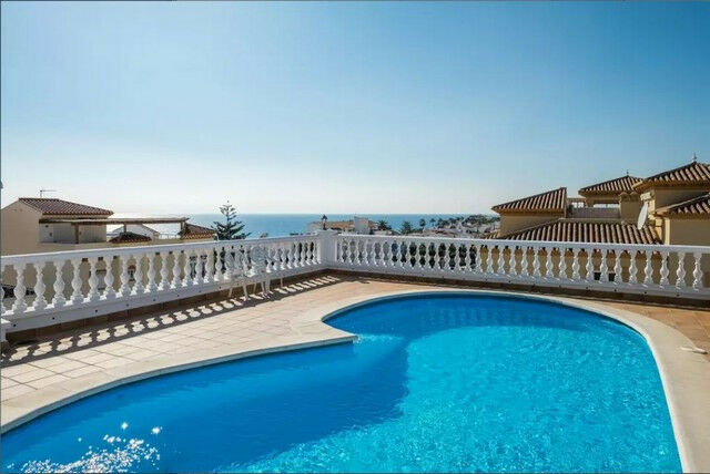 Middle Floor Apartment Nerja Málaga - imagen 12