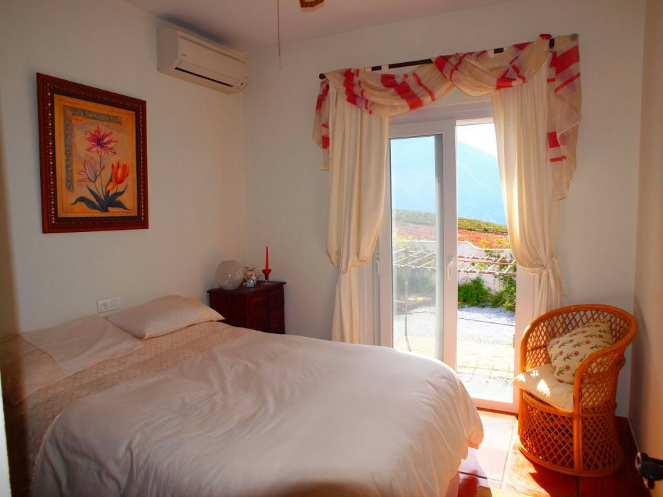Detached Villa Alcaucín Málaga - imagen 12