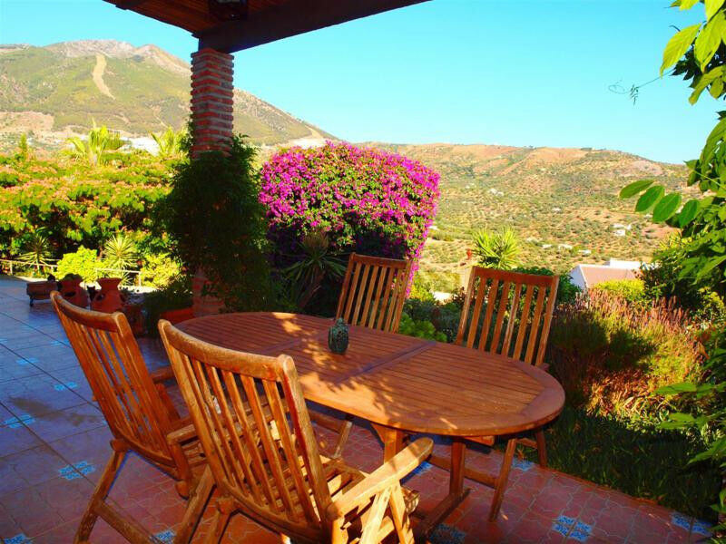 Detached Villa Alcaucín Málaga - imagen 12