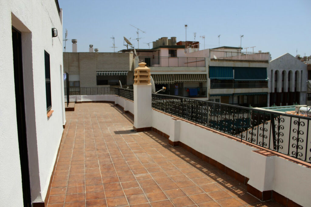 Middle Floor Apartment Torre del Mar Málaga - imagen 13