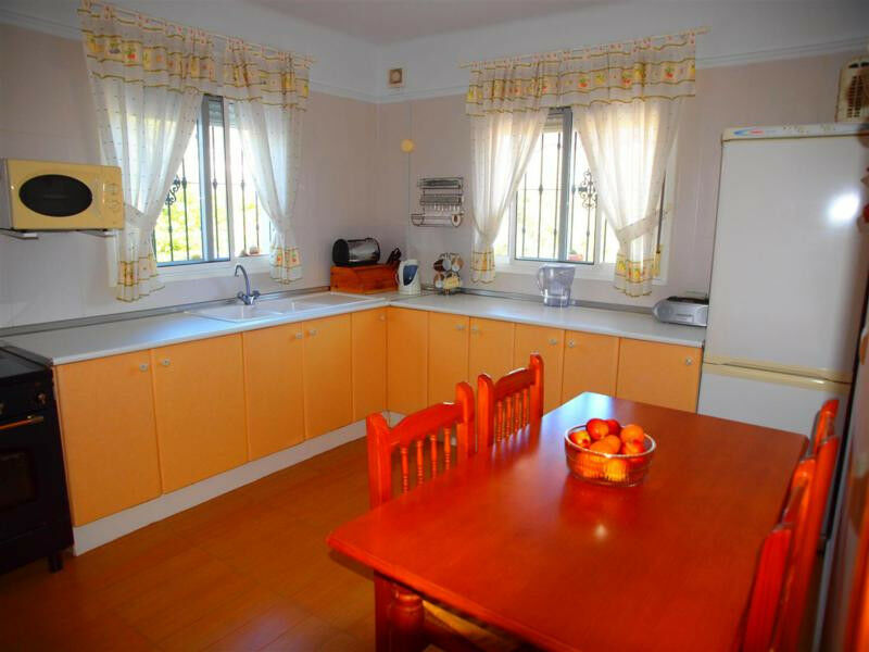 Detached Villa Alcaucín Málaga - imagen 13