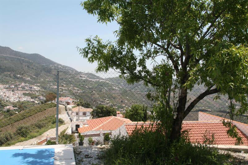 Detached Villa Canillas de Albaida Málaga - imagen 13