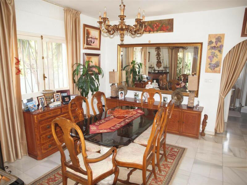Detached Villa Benagalbon Málaga - Bild 13