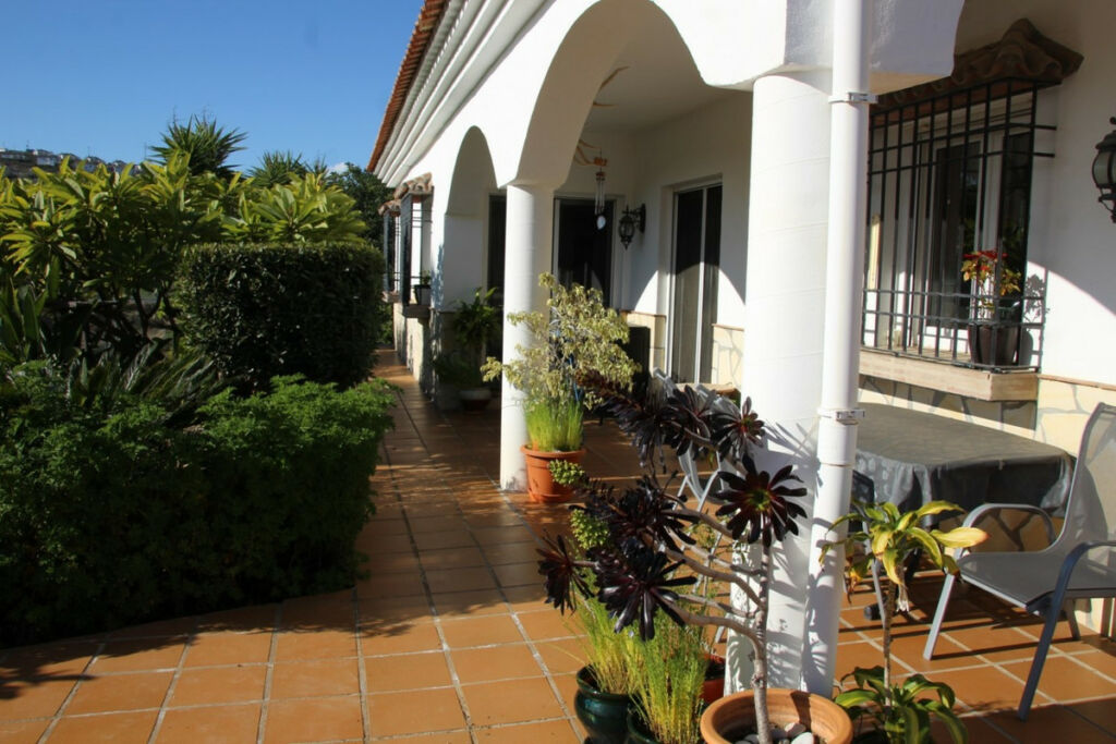 Detached Villa La Viñuela Málaga - imagen 14