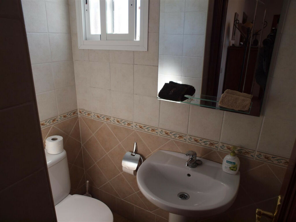 Middle Floor Apartment Benajarafe Málaga - Bild 14