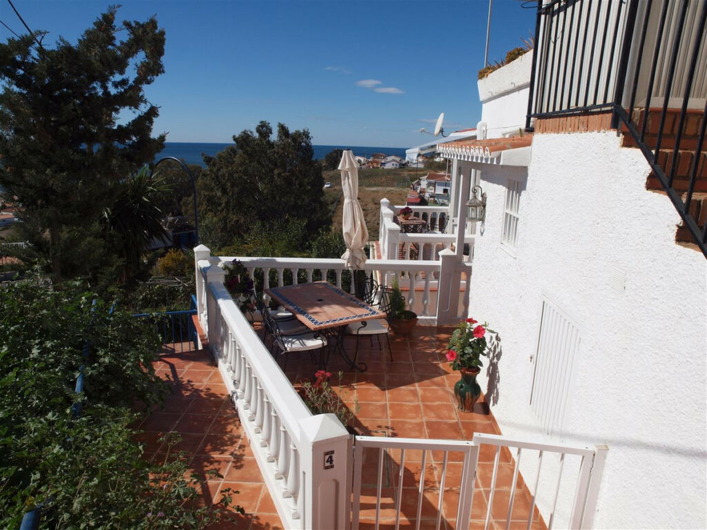 Middle Floor Apartment Benajarafe Málaga - Bild 15